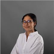 Je donne des cours particuliers en présentiel ou en visio à des élèves niveau collège et lycée.